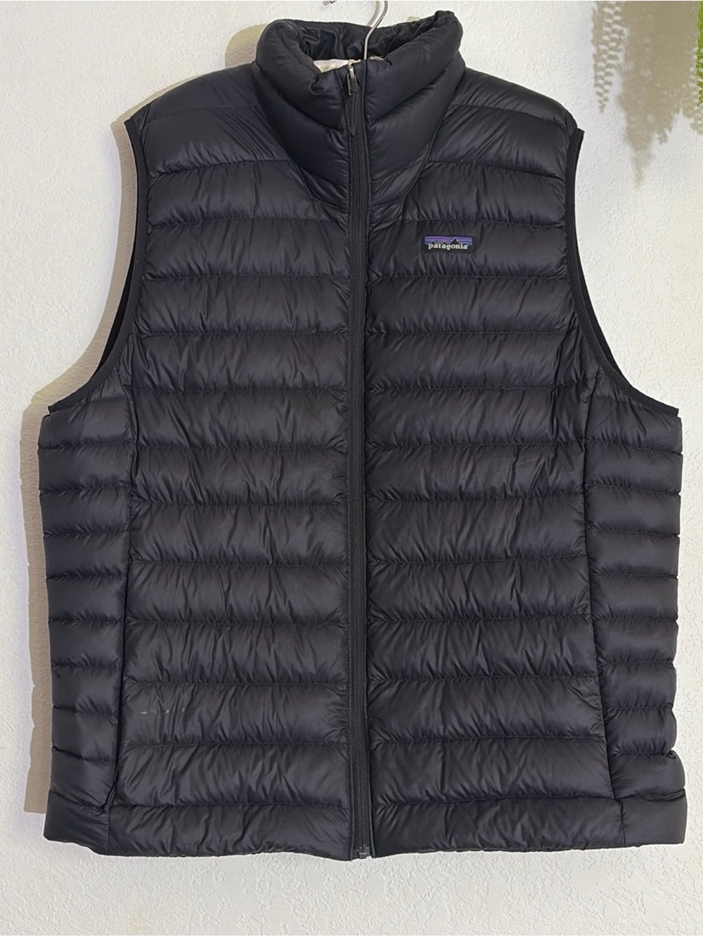 Patagonia Ripstop Down Puffer Vest SZ XL MENS 84623 Black